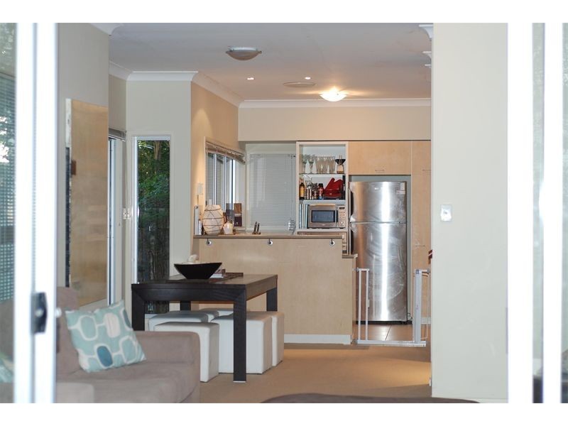 24  Bilyana Street, Balmoral QLD 4171