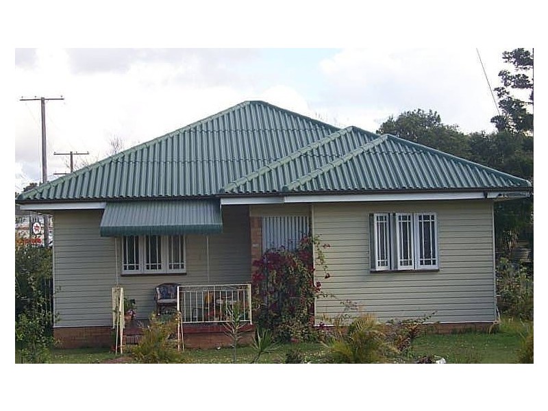 235  Agnew Street, Seven Hills QLD 4170