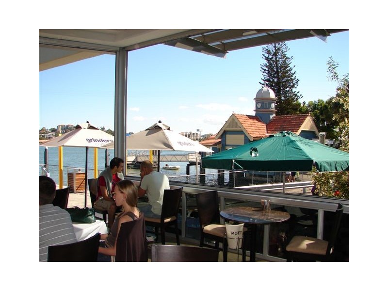 24  Riddell Street, Bulimba QLD 4171