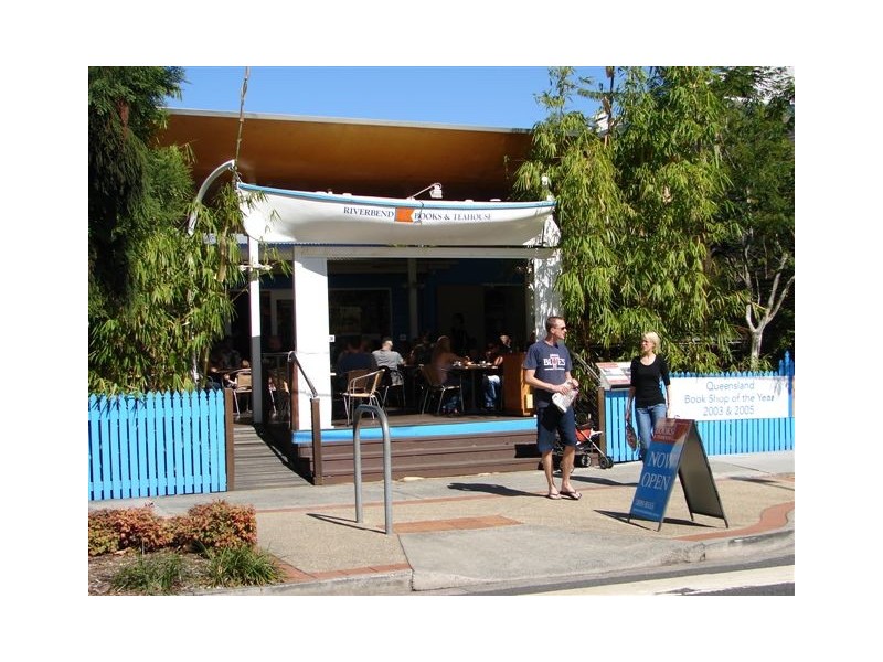 24  Riddell Street, Bulimba QLD 4171