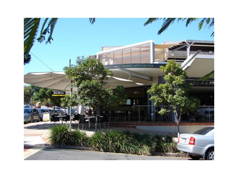 24  Riddell Street, Bulimba QLD 4171