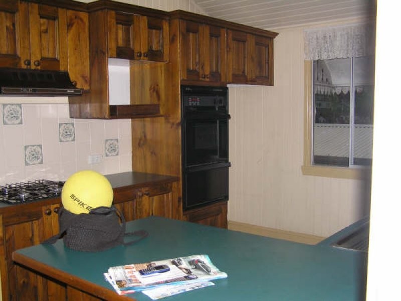 5  Virginia Av, Hawthorne QLD 4171