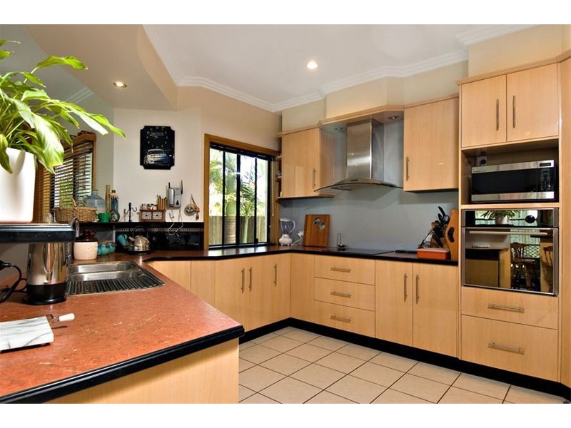 6 Hetherington Drive, Twin Waters QLD 4564