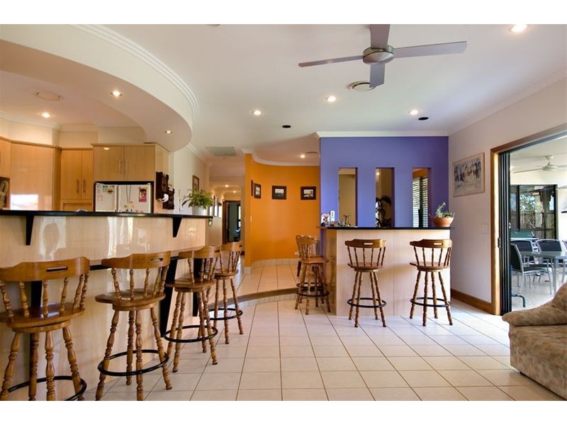 6 Hetherington Drive, Twin Waters QLD 4564