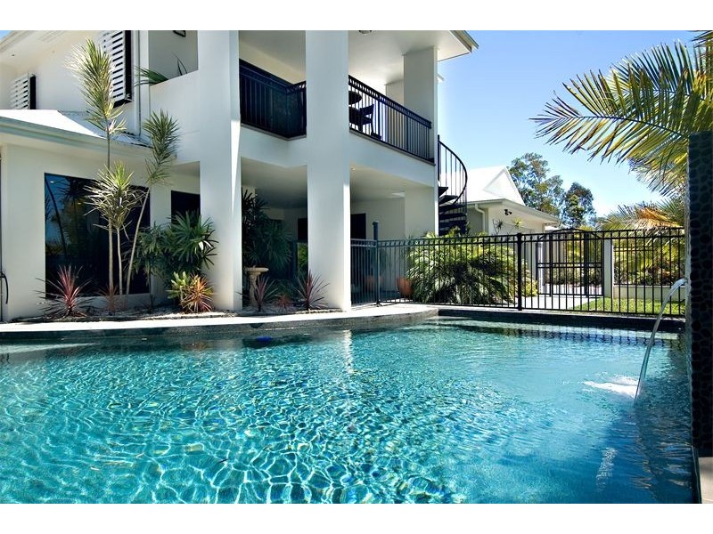 6 Hetherington Drive, Twin Waters QLD 4564