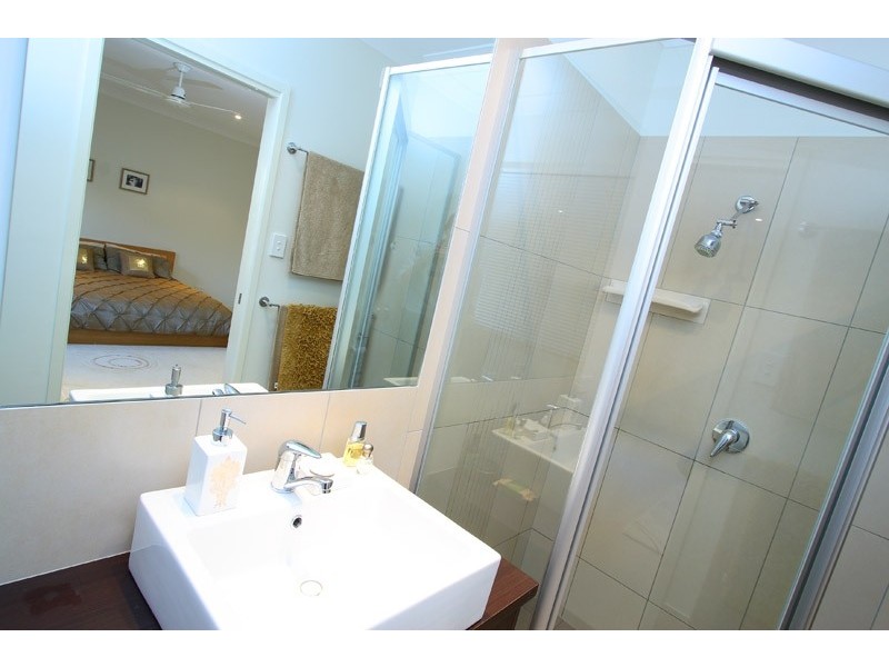 8   Creswick, Manly West QLD 4179