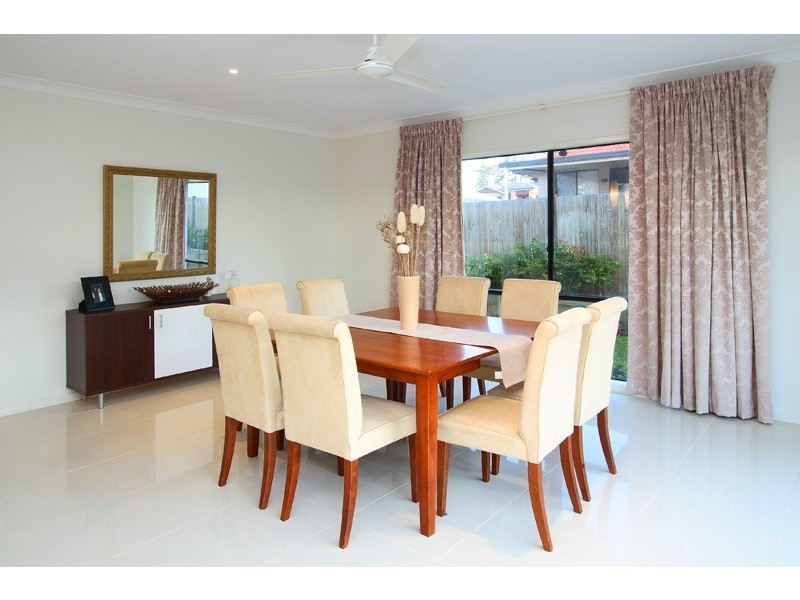 8   Creswick, Manly West QLD 4179