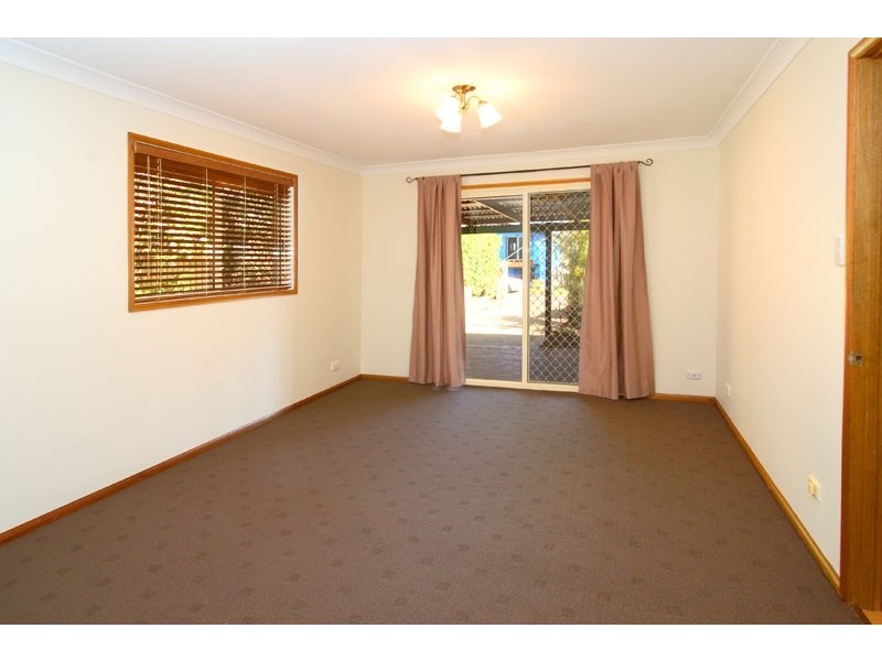 1  Hayley Street, Manly West QLD 4179