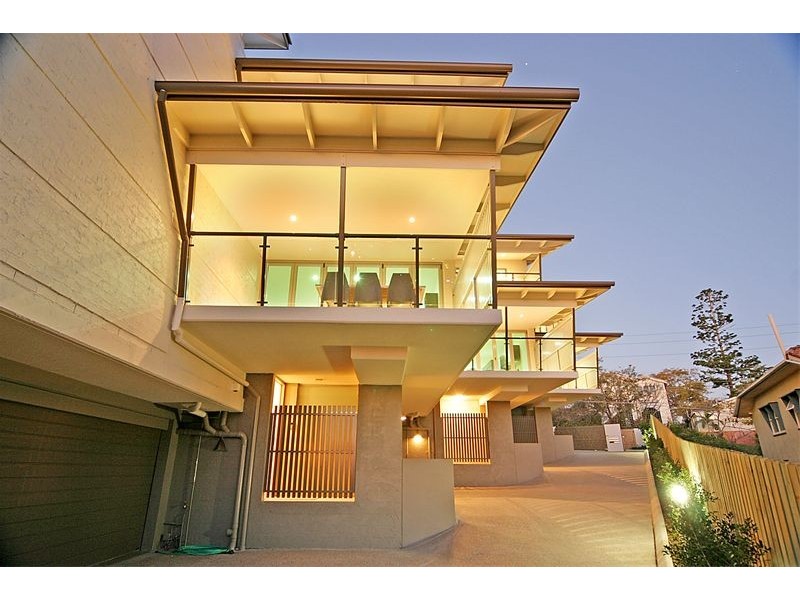 3/18  Riddell Street, Bulimba QLD 4171