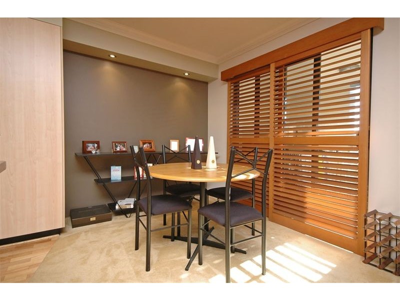 31 – 33  Helen Street, Newstead QLD 4006