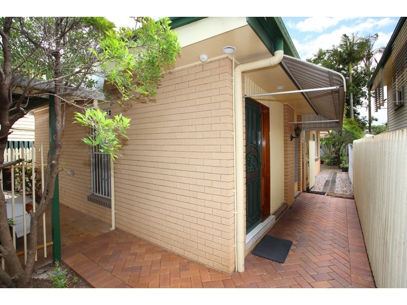 27A  Haig Street, Wynnum West QLD 4178