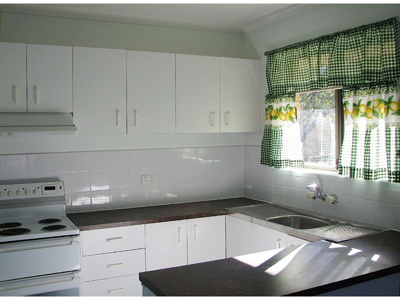 18 ROSEWOOD STREET, Strathpine QLD 4500