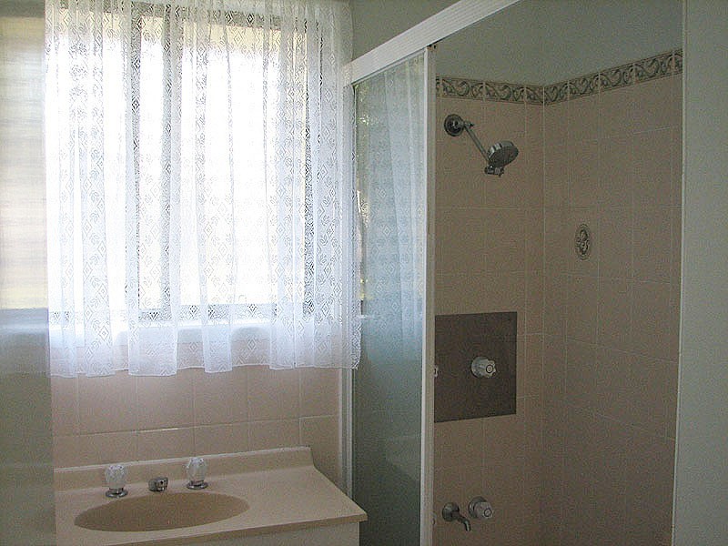 18 ROSEWOOD STREET, Strathpine QLD 4500