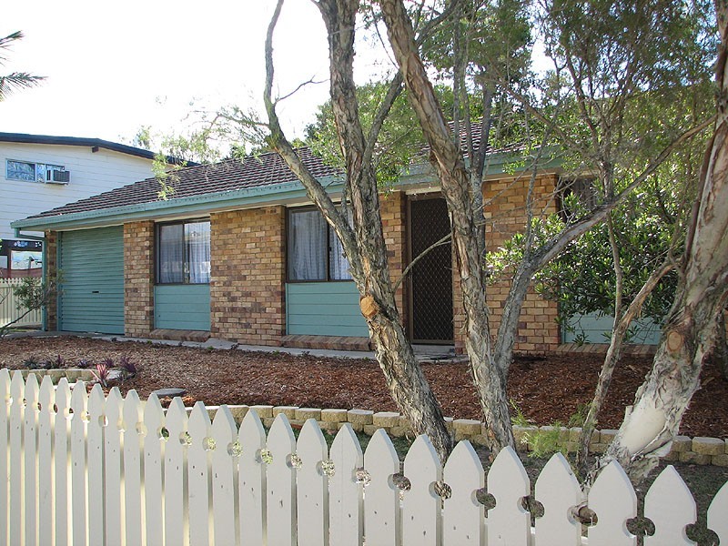 18 ROSEWOOD STREET, Strathpine QLD 4500