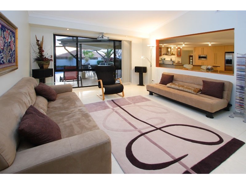 3 Charles Place, Manly West QLD 4179