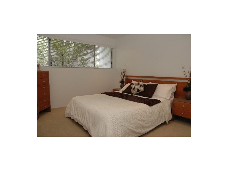 101/1  Ella Street, Newstead QLD 4006