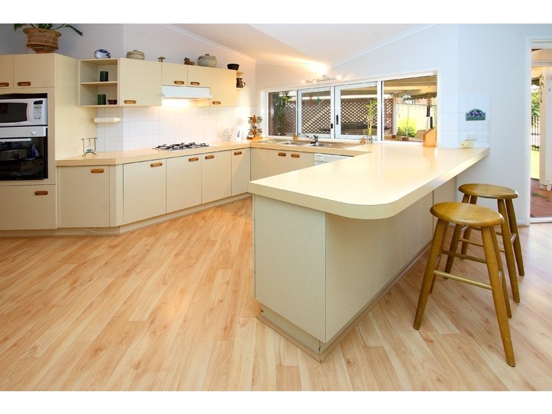 18  Trevally Cresent, Manly West QLD 4179