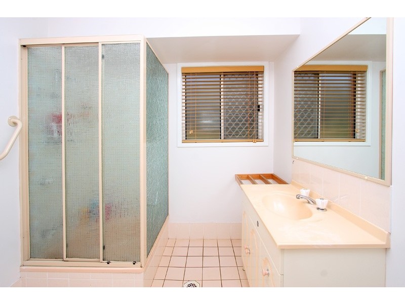 18  Trevally Cresent, Manly West QLD 4179