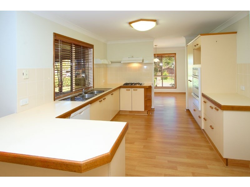 1  Hayley Street, Manly West QLD 4179