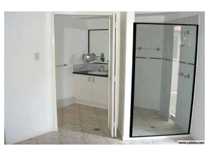 15  Winton Cres, Murarrie QLD 4172