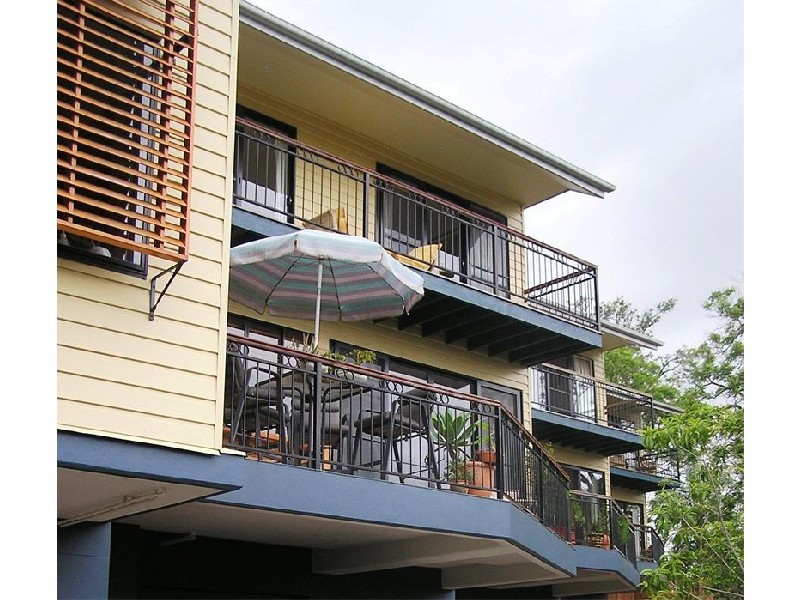 9  Riddell Street, Bulimba QLD 4171