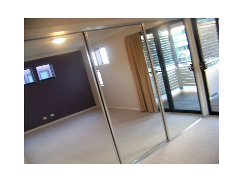 57  Riding Rd, Hawthorne QLD 4171