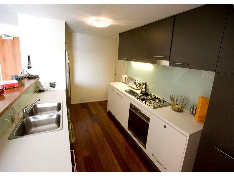 Level 2 9/18  Addison Avenue, Bulimba QLD 4171