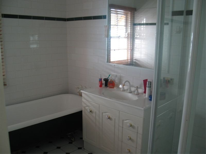 72  Carberry Street, Grange QLD 4051