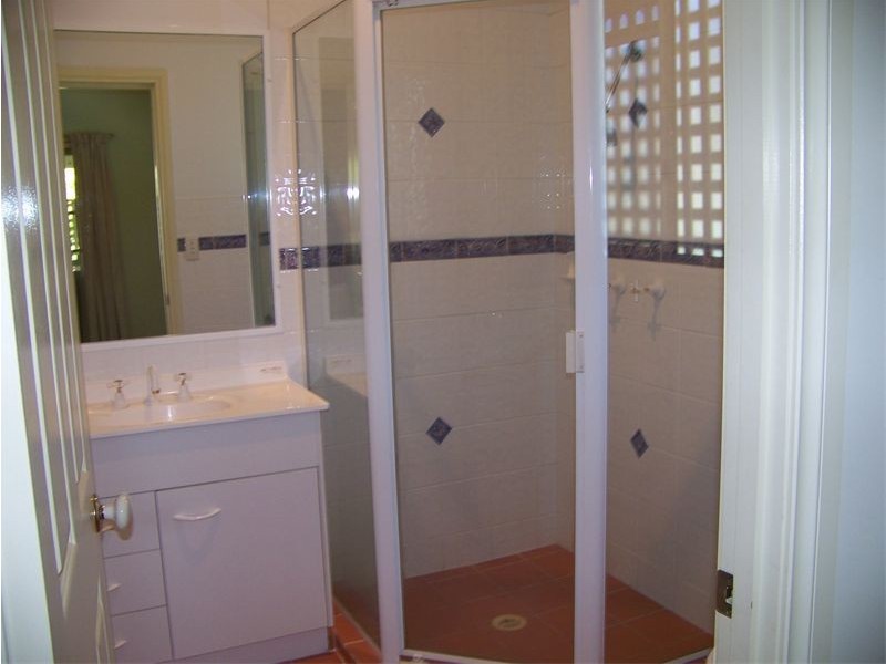 46  Harris St, Hawthorne QLD 4171