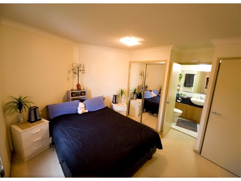 2/321  Bowen Terrace, New Farm QLD 4005