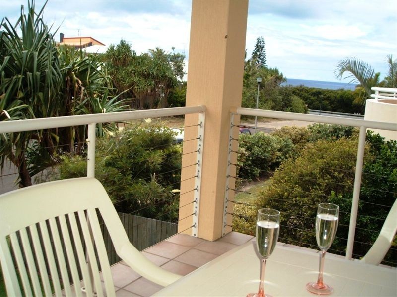 Castaways Beach QLD 4567