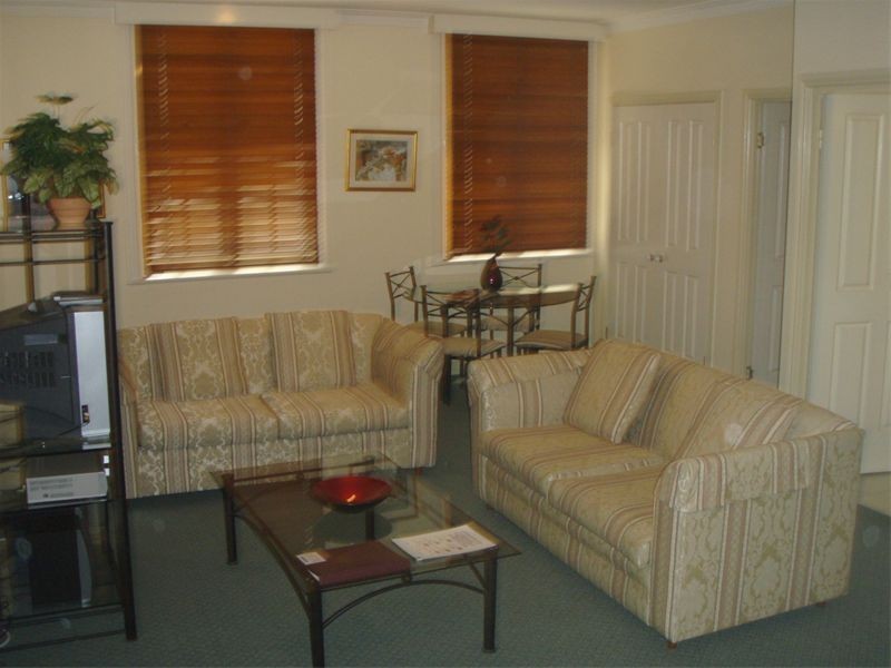 Level 4 408 / 301  ANN, Brisbane QLD 4000