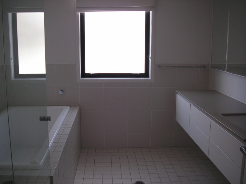 105  Stuart Street, Bulimba QLD 4171