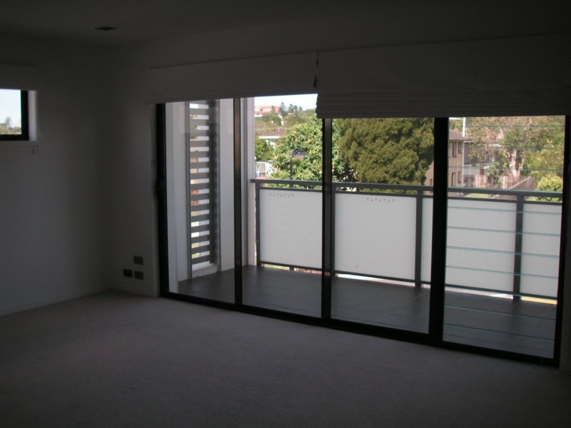 105  Stuart Street, Bulimba QLD 4171