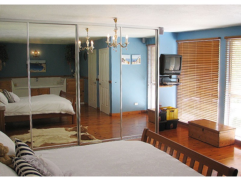 297 PETERSEN RD, Morayfield QLD 4506