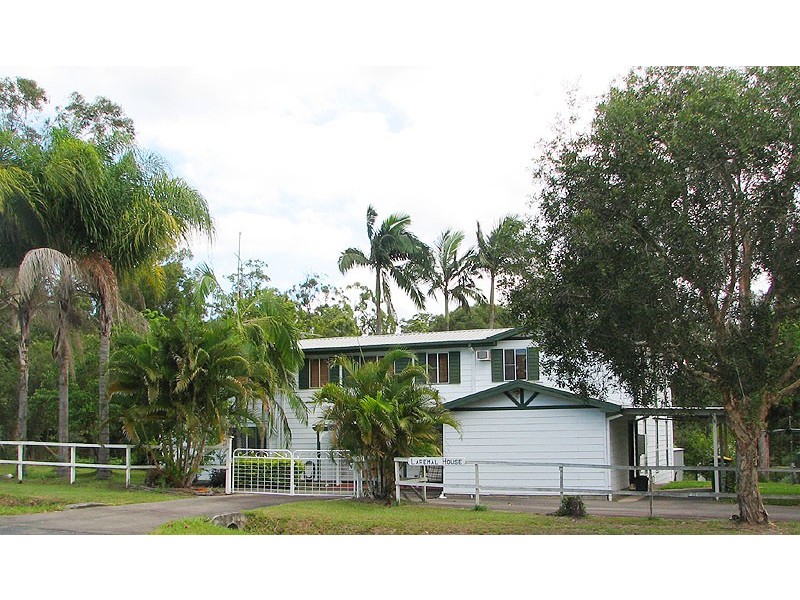 297 PETERSEN RD, Morayfield QLD 4506