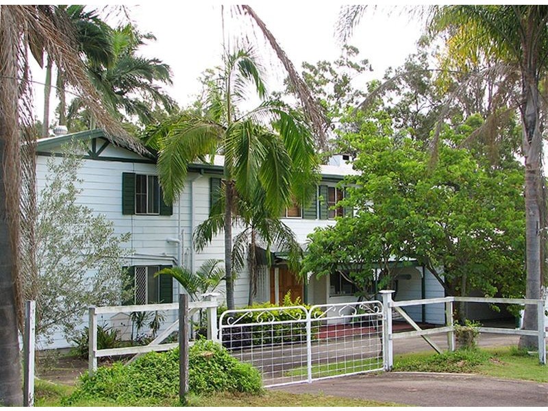 297 PETERSEN RD, Morayfield QLD 4506