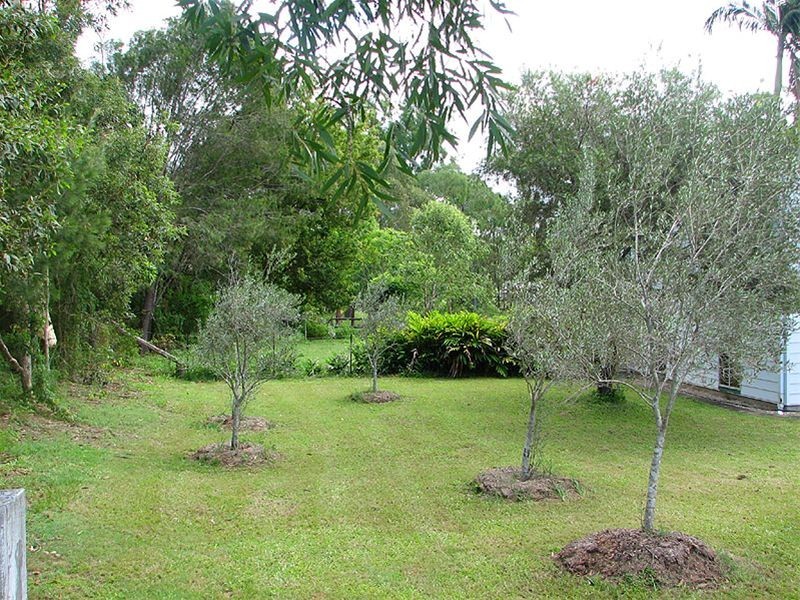 297 PETERSEN RD, Morayfield QLD 4506