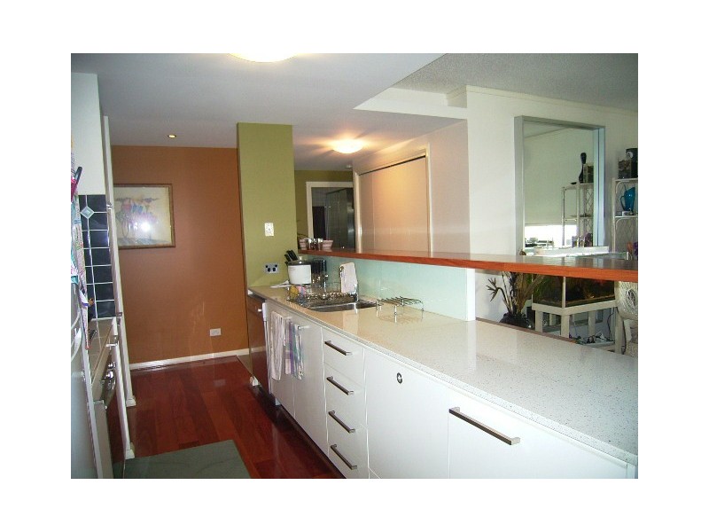 Level 1 18  Addison Ave, Bulimba QLD 4171