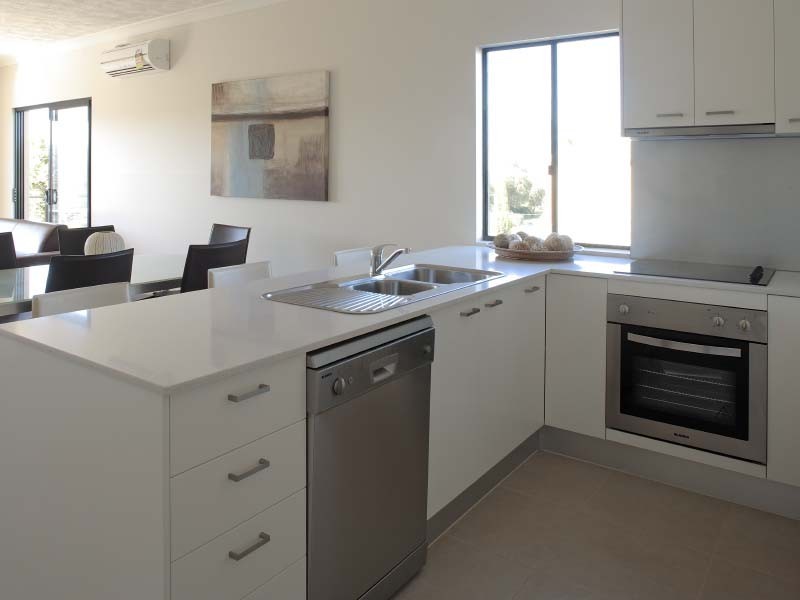 Level 1 6/14 Yacht Street, Clontarf QLD 4019