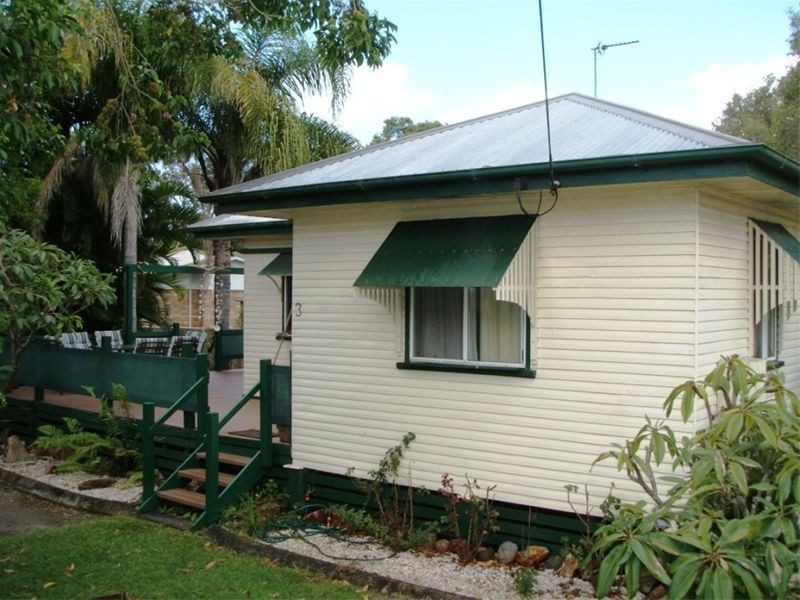 3 Third Ave, Marcoola QLD 4564