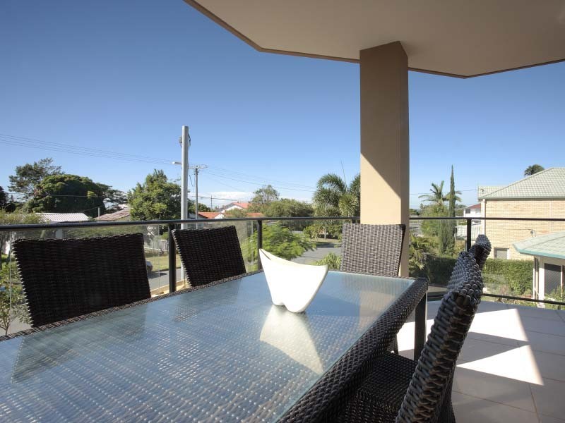 14 Yacht Street, Redcliffe QLD 4020