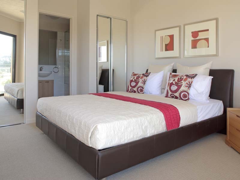 14 Yacht Street, Redcliffe QLD 4020