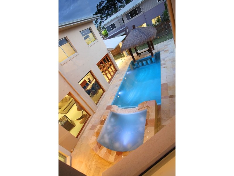 19   John Street, Manly West QLD 4179