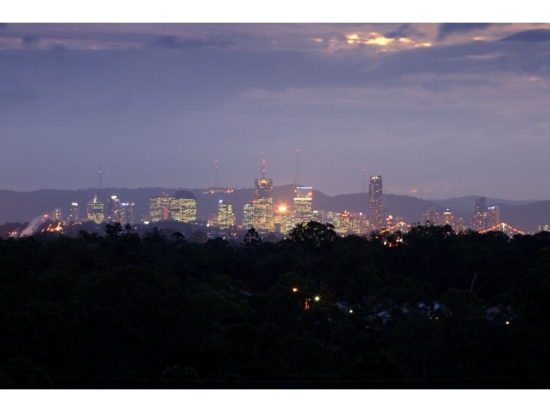 19   John Street, Manly West QLD 4179