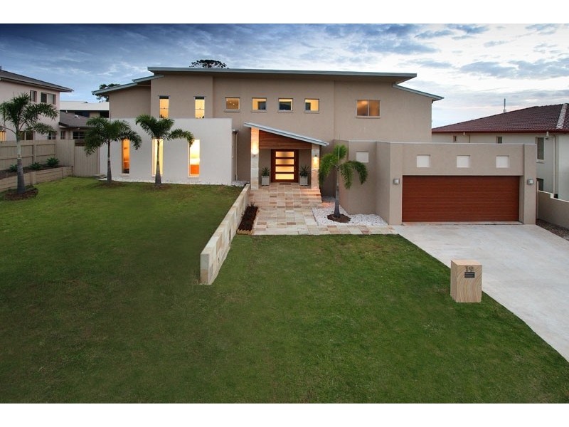 19   John Street, Manly West QLD 4179