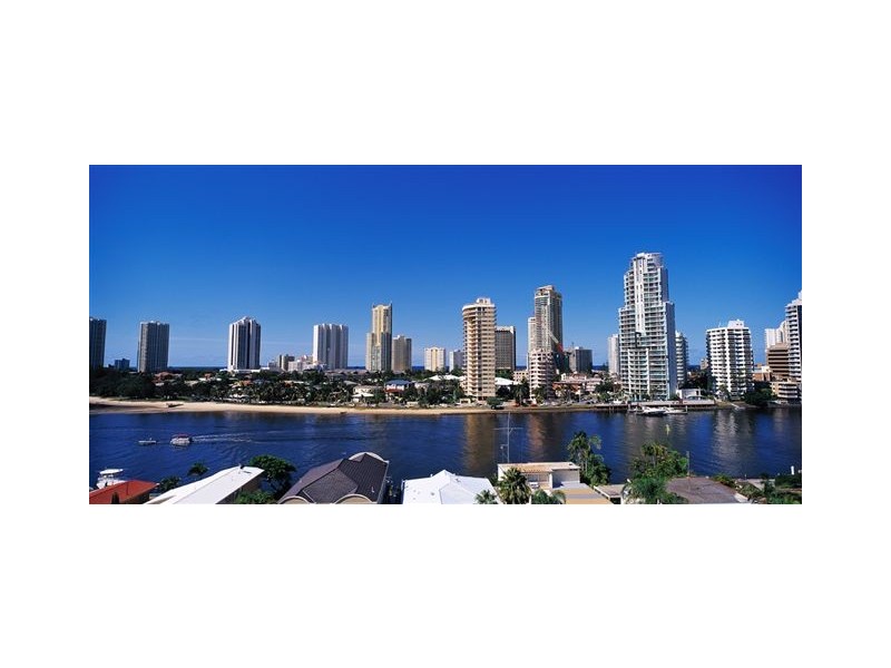 18/56  Stanhill Drive, Chevron Island QLD 4217