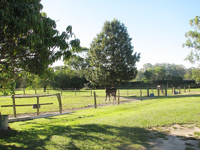 18 JEAN RD, Morayfield QLD 4506