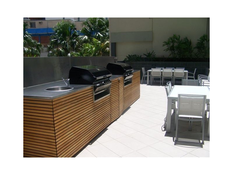 275/30 Macrossan Street, Brisbane QLD 4000