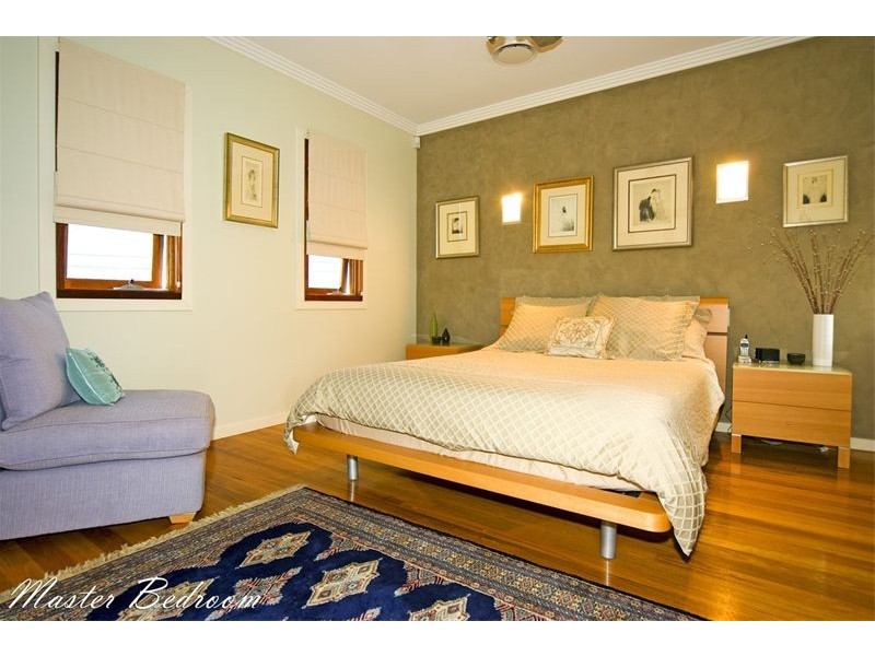 63  Wynnum North Road, Wynnum QLD 4178